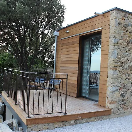 Maison D'edouard, Le Petit Drômois